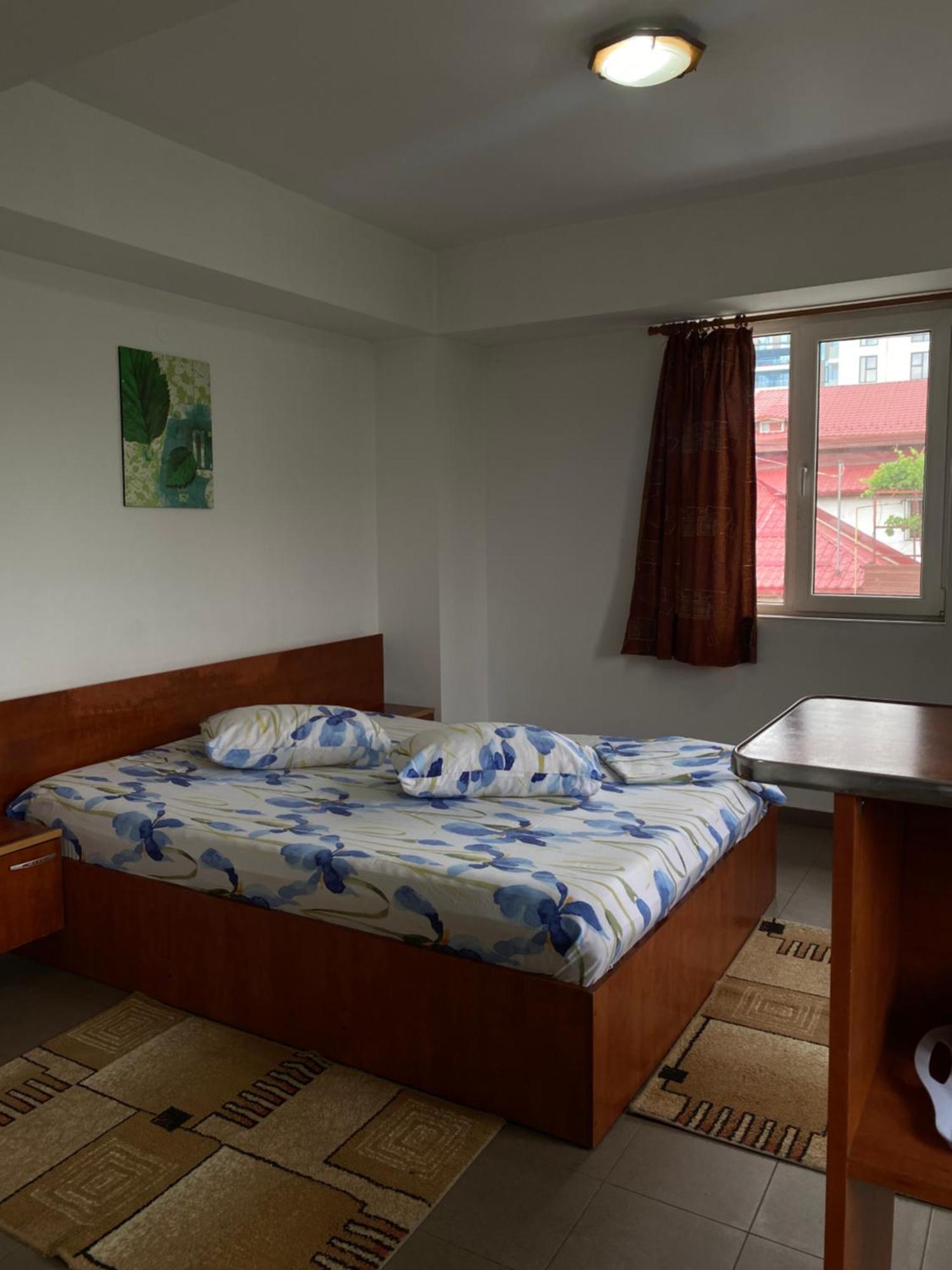 Quiet Garden Ground Floor Apartment Bucureşti Exterior foto